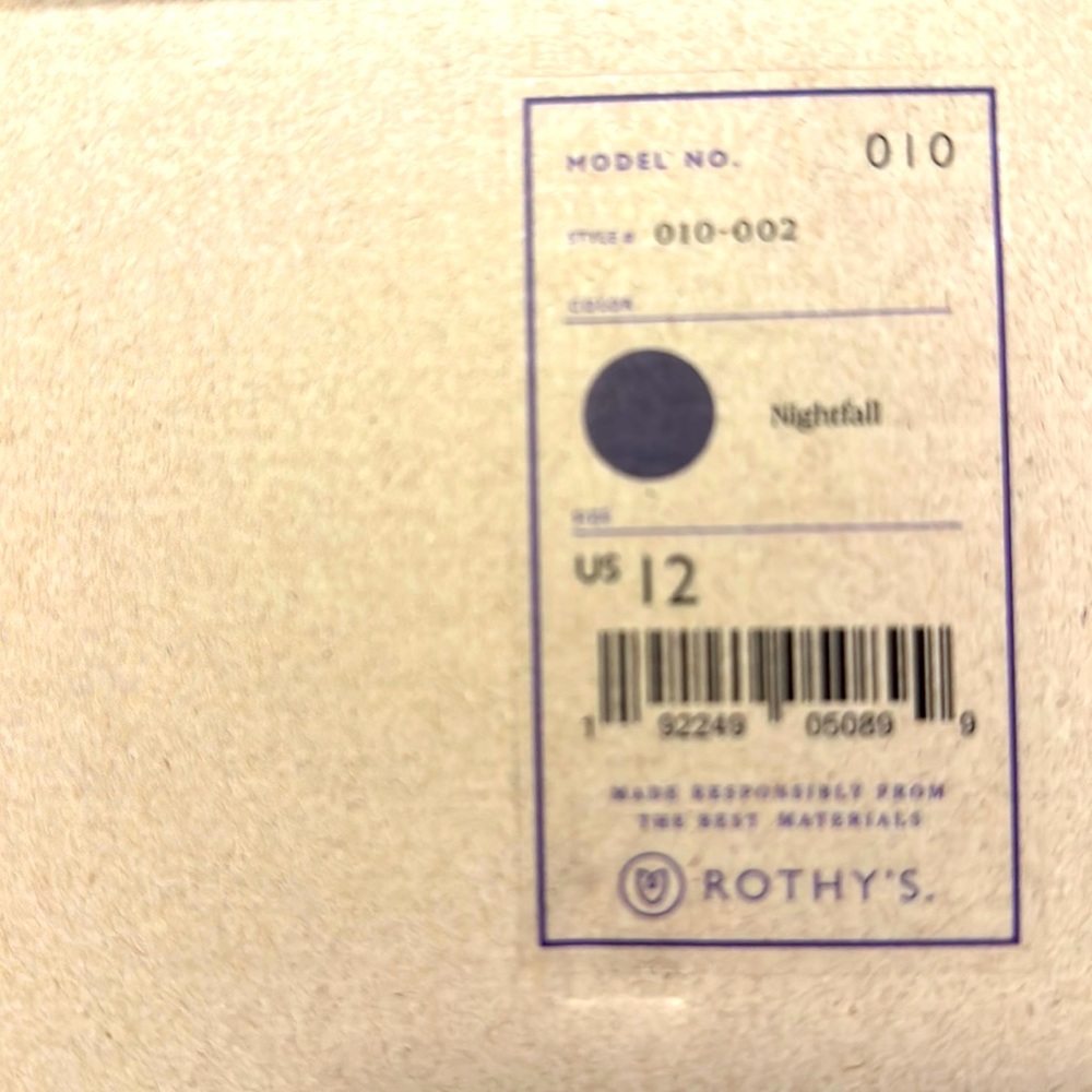 BNIB Rothy high top shoe